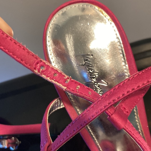 9.5M Fuchsia pink open toe heels - Jacqueline Ferrar 4” - Picture 5 of 7